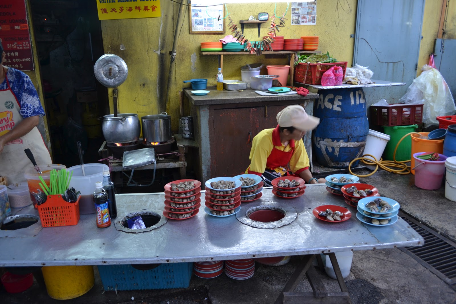 CareeningLife Malacca 5 Cockles and Fried Oyster Jalan Bunga Raya
