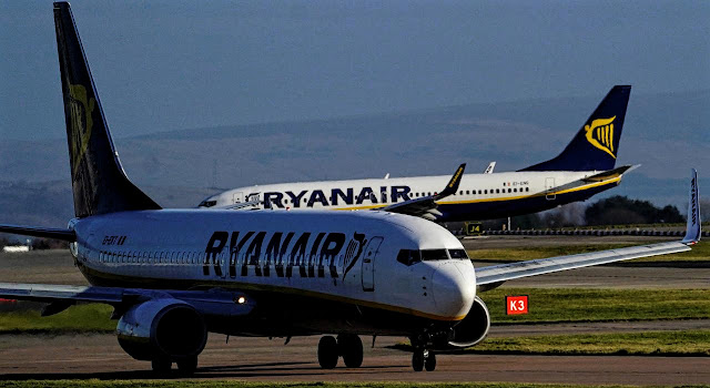 b737-800 ryanair