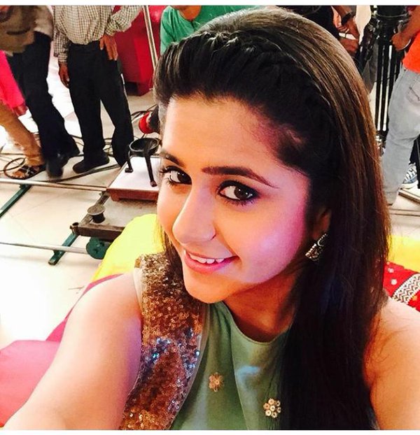 Palak Jain Wiki Biography Dob Age Height Weight Affairs And More