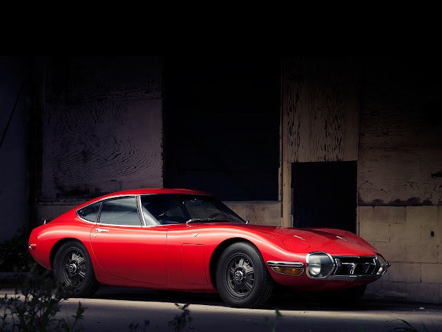 Toyota 2000GT