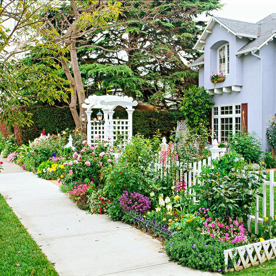 White Dropping Flowers Decoration White Dropping Flowers Decoration
