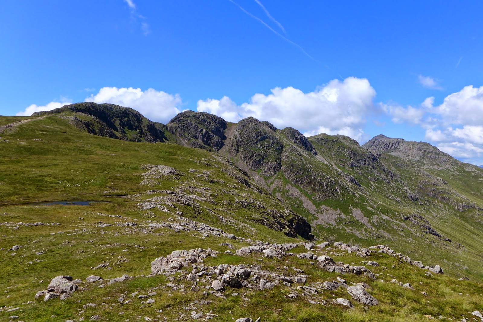 summit and camp Crinkle Crags & Bowfell (via climbers traverse)