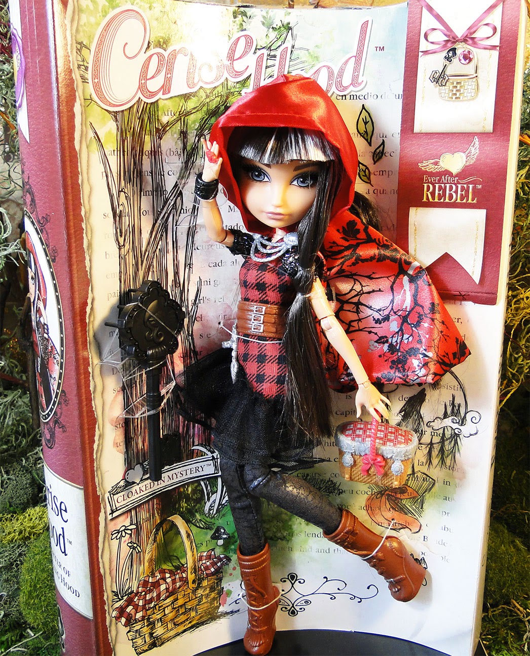 Ever After High-Pretty: Re-edición de Cerise Hood