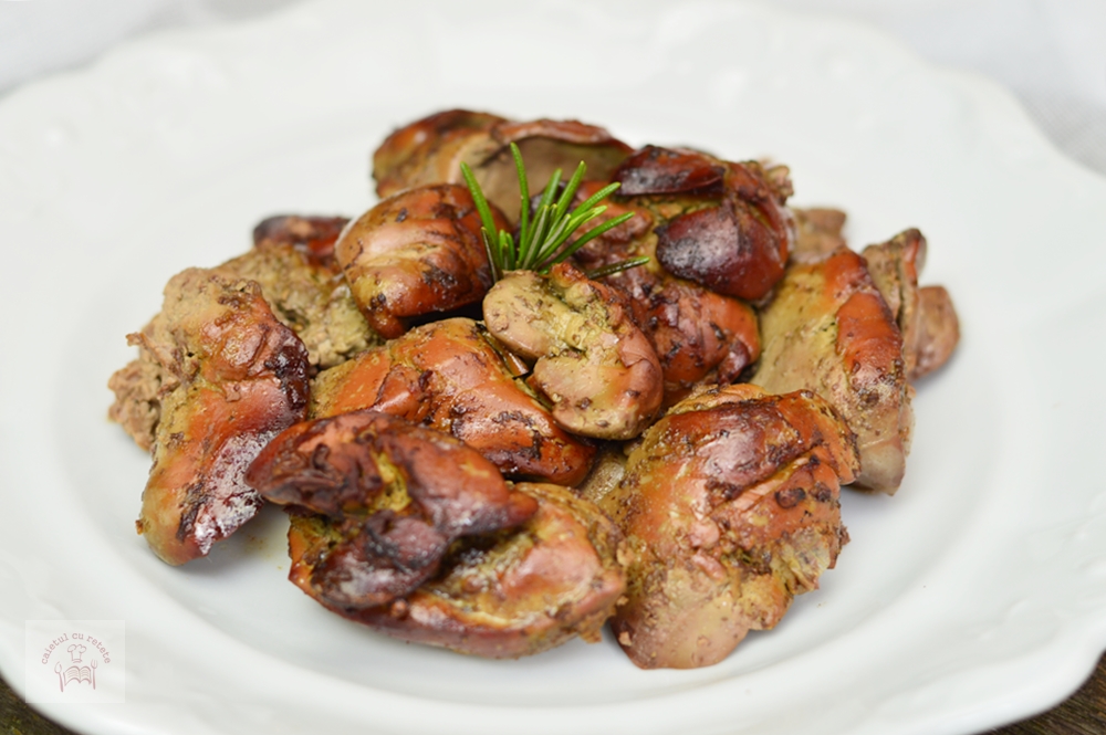 Ficatei de pui la cuptor CAIETUL CU RETETE