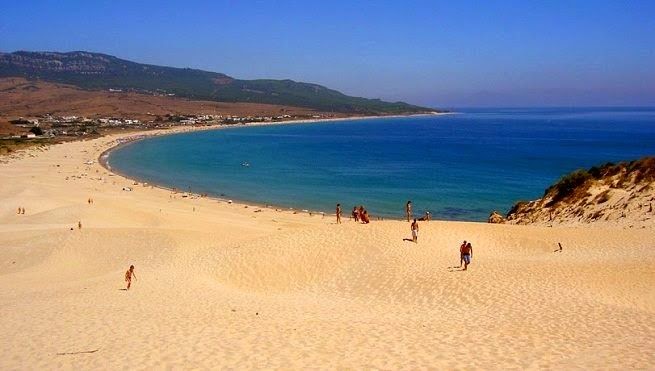 Las 10 Mejores Playas de Andalucía - Los Viajes de Domi