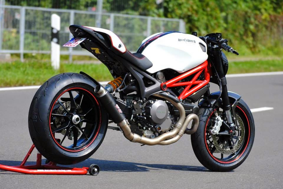 ducati monster 1100 evo cafe racer