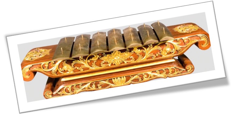 EKSPOSISI PIRANTI GAMELAN Erna's Blog