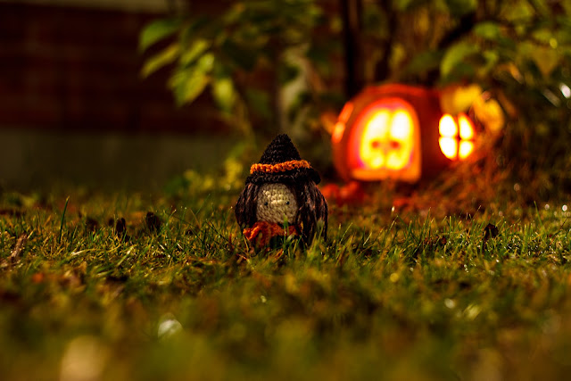virkattu crocheted amigurumi noita witch novita halloween