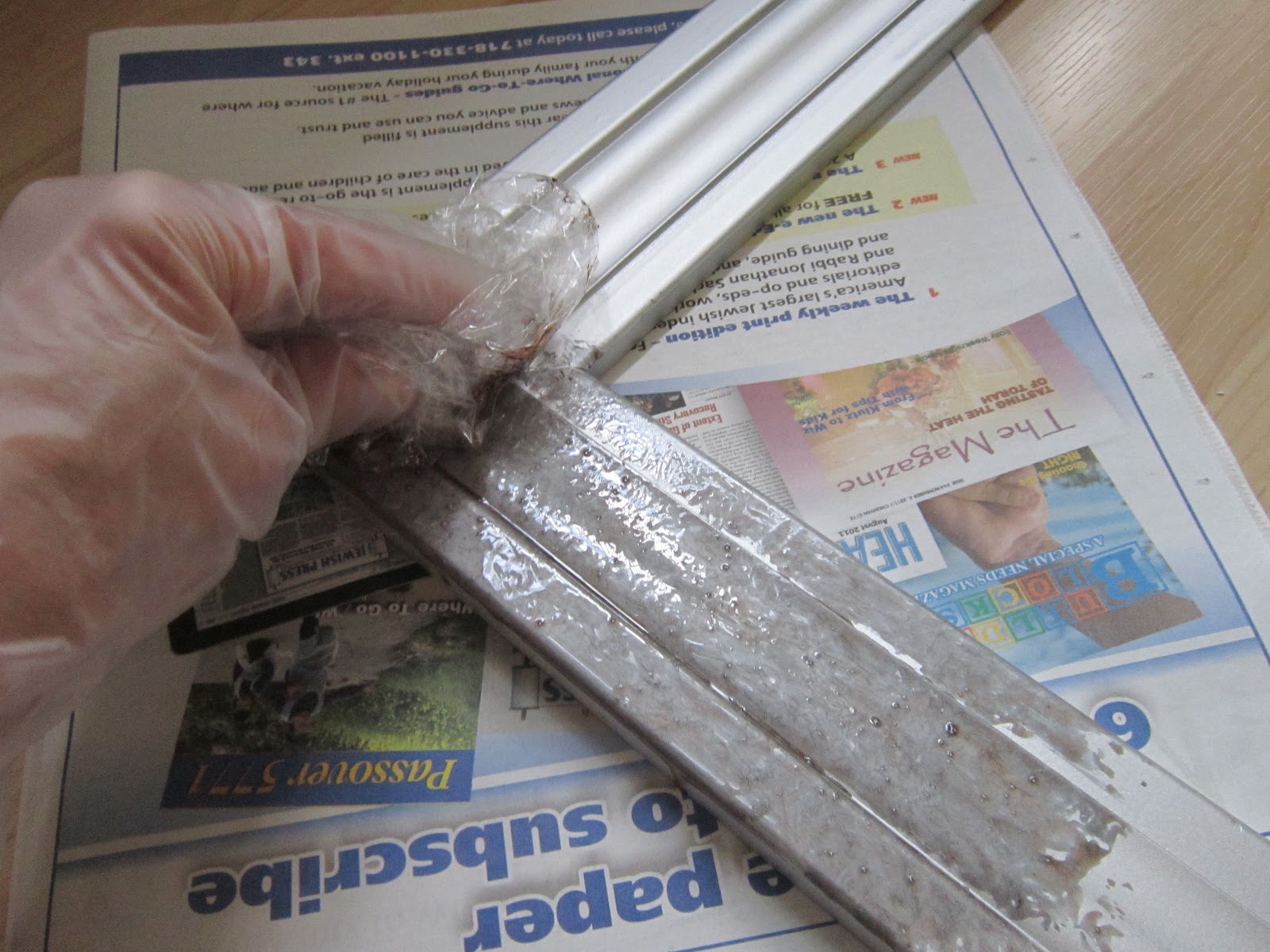 How To Spray Paint A Mirror Frame Silver