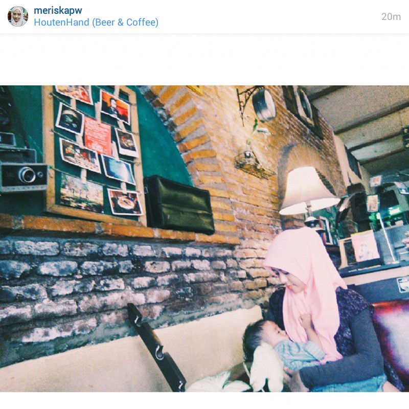 Houten Hand coffee & Beer House, Malang, jadi minoritas di tempat para