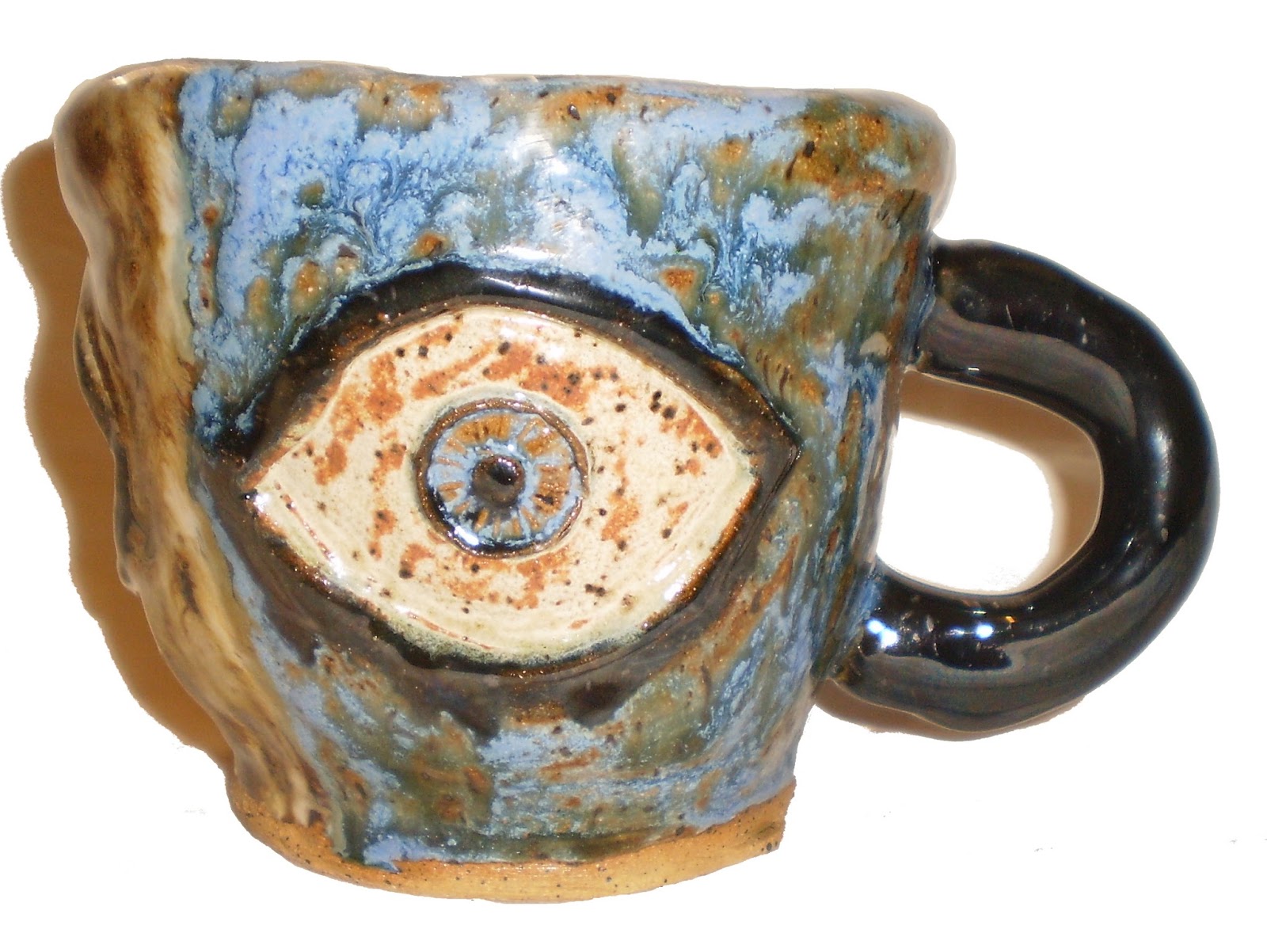 Labels eye , pottery