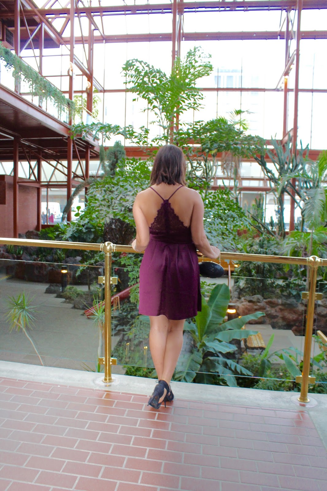 Letters To LA LA Land What To Wear To A Work Holiday Party letters-to-la-la-land-what-to-wear-to-a-work-holiday-party