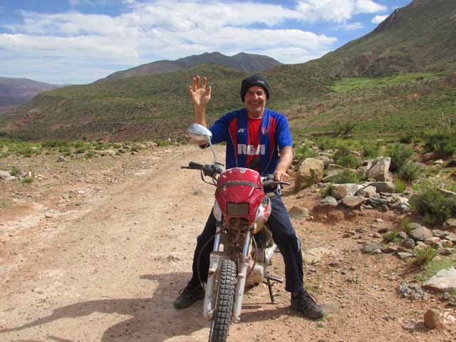 Wenn das Auto kaputt ist fahre ich eben mit dem geliehenen Motorrad zum Entel-Point Wenn das Auto kaputt ist fahre ich eben mit dem geliehenen Motorrad zum Entel-Point
