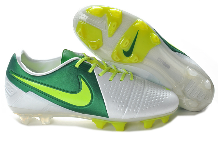 nike ctr360 maestri iii elite