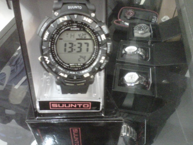 Jam tangan suunto 82 ~ yoshiya fashion shop