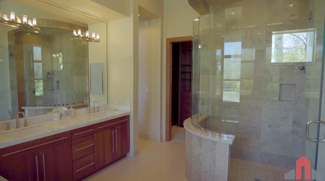 34 Interior Design Photos vs. 491 Toucan Ridge Ct, Henderson Home Tour