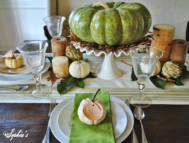 Green and Natural Thanksgiving Tablescape