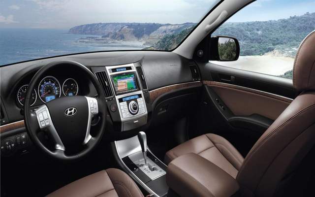 Hyundai VeraCruz ix55 2012 - interior