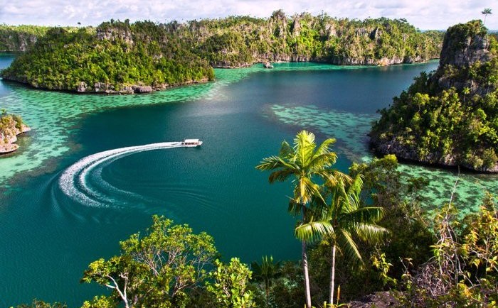 Tujuan Wisata Terbaik di Papua Barat Tahun Ini