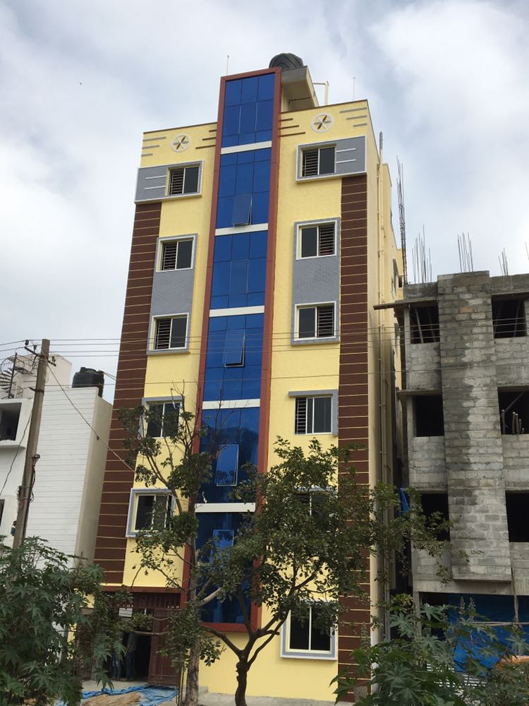 pg in bangalore, paying guest in bangalore, pgs in bangalore, pg near bangalore, luxury pg in bangalore, luxury pgs in bangalore, best pg in bangalore, executive pg in bangalore, posh pg in bangalore, mens pg in bangalore