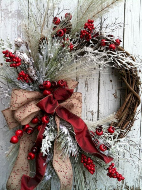 Decorating for Christmas - The Rustic Lover