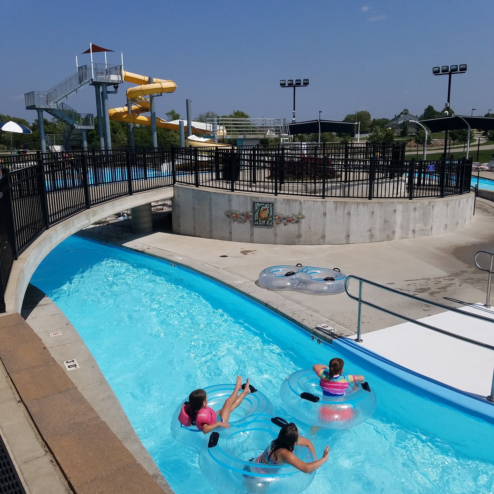 Play St. Louis Splash Station Aquatic, Wentzville