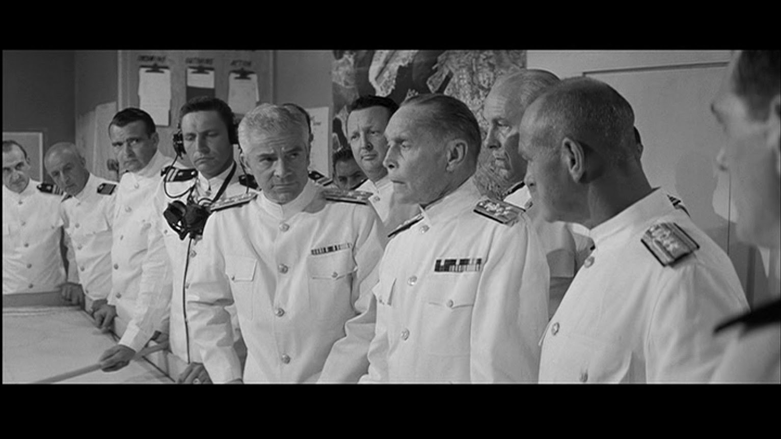 Happyotter IN HARM�S WAY (1965)