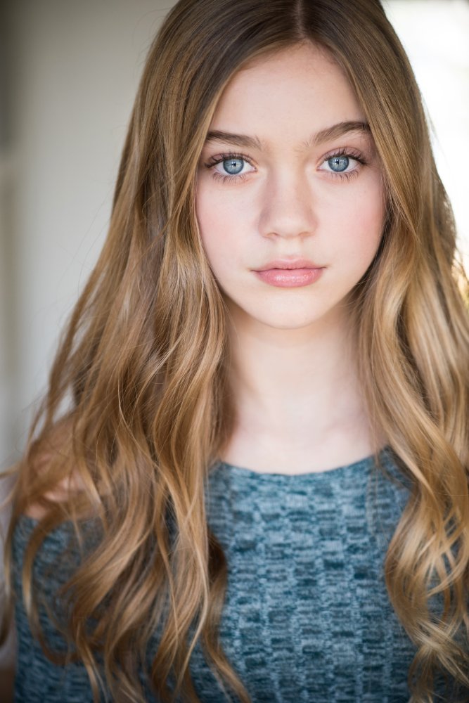 Isabel Gravitt movies list and roles (The Watcher - Season 1, Little