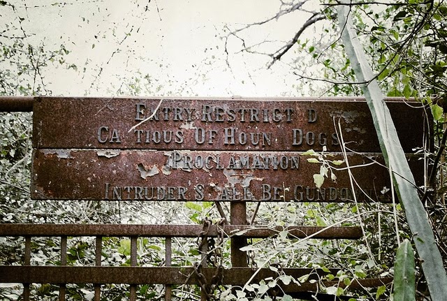 Malcha Mahal delhi - Unsolved Mysteries India