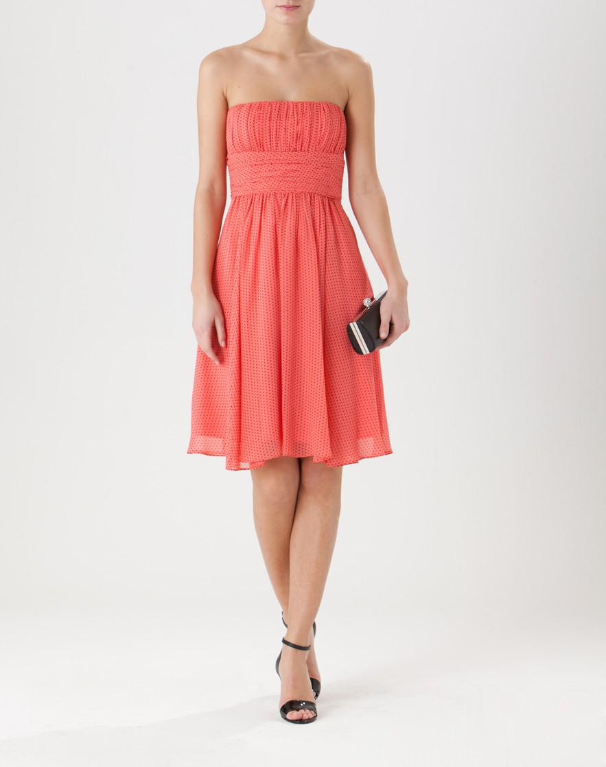 Fringues & Mode: Le rose corail pour cet ?�t?�, coup de coeur assur?�
