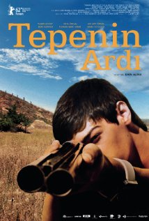 Tepenin Ardi - Beyond The Hill (2012)