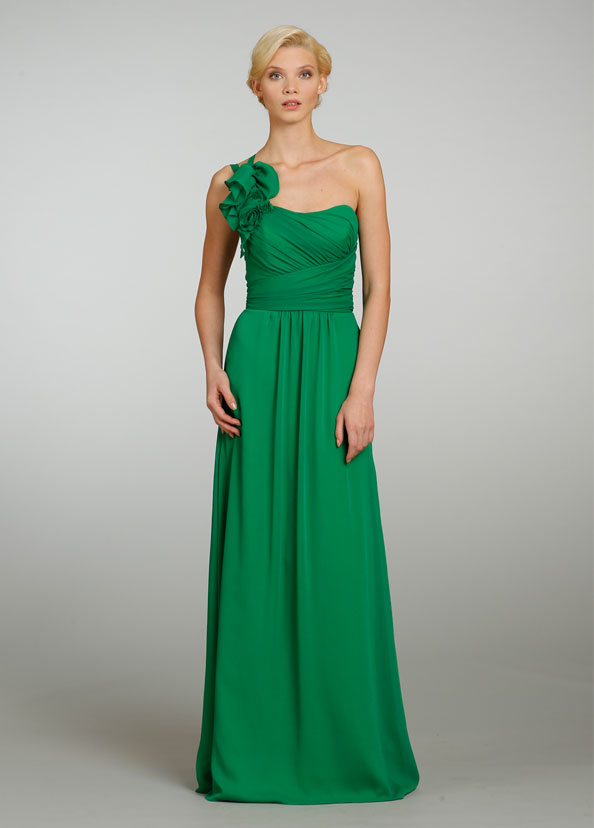 Prom Fashion Styles Blog: Enhance Your Skin With The Right Color Prom Dress