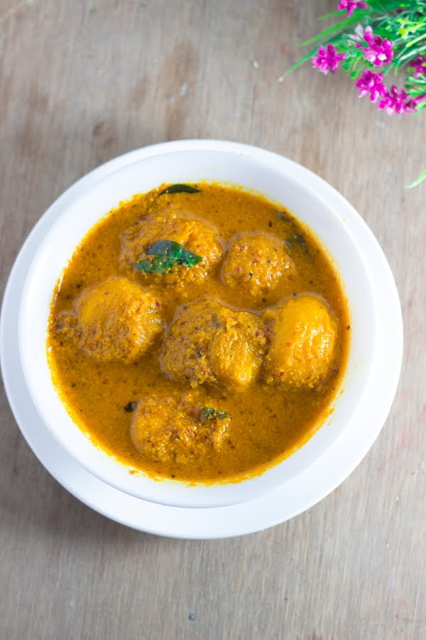 sweet and sour mango curry, Mangalore pashingiri curry, Goan mango saasav, Konkani saasav