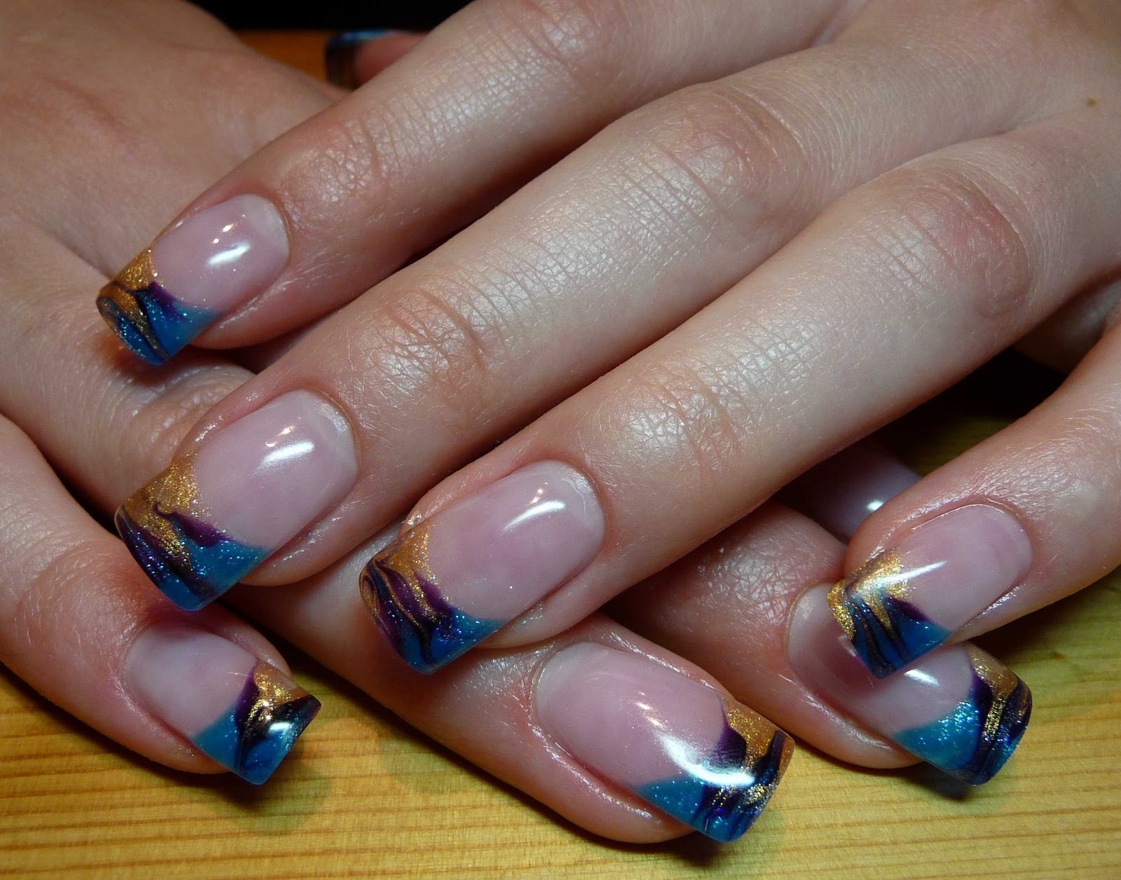 nail design with marble