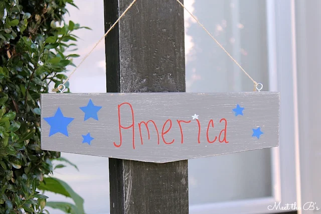 America wooden sign! Perfect DIY for Memorial Day or Fourth of July!