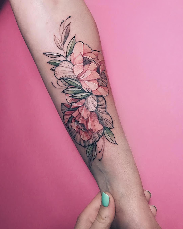 Tatuagens de flores para as mulheres Tatuagens de flores para as mulheres