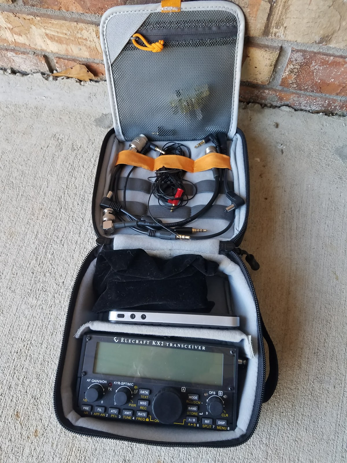 N4KGL RaDAR Choosing Portable Radio Gear for Airline Travel.