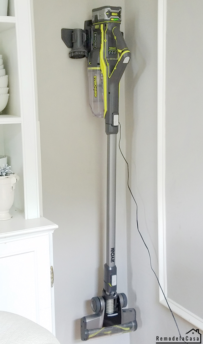 Ryobi Evercharge Stick Vacuum Cleaner + Giveaway Remodelando la Casa