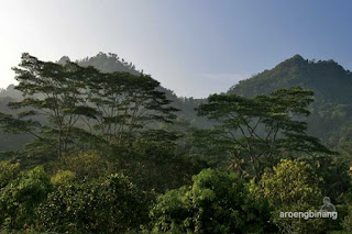 perbukitan menoreh magelang