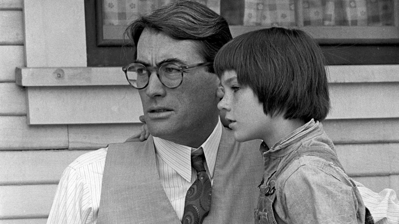 40 Best Moments From To Kill A Mockingbird One Of The Most Important to-kill-a-mockingbird-harper-lee-9780060935467-libroworld