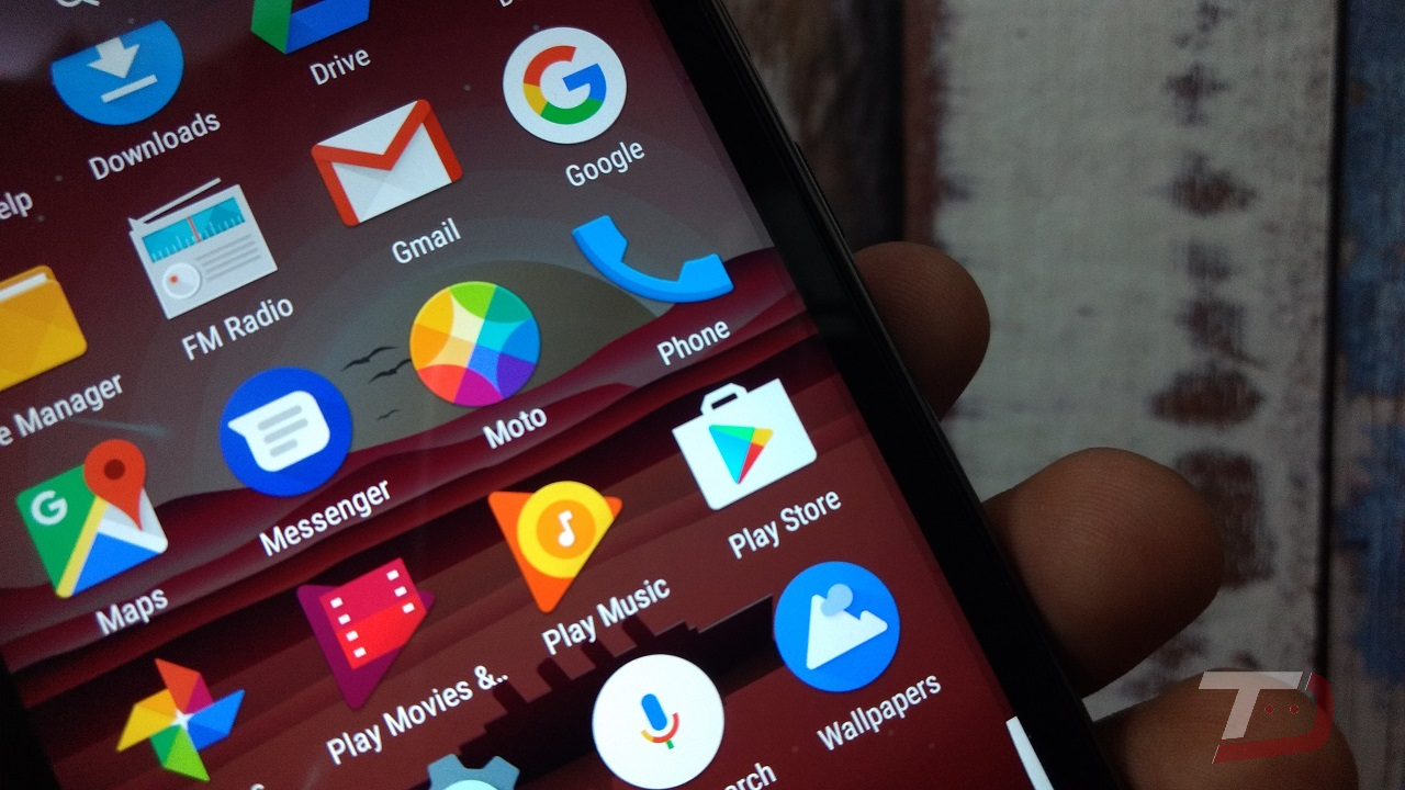 apps are downloading but not installing through play store apps are downloading but not installing through play store