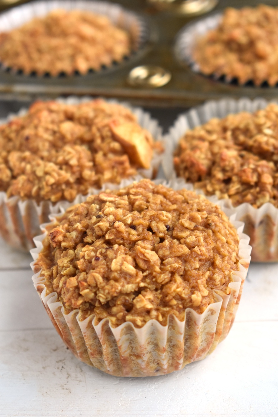Apple Cinnamon Baked Oatmeal Cups have the texture of a muffin, are perfect for meal prep and are packed with nutrients for a healthy breakfast!