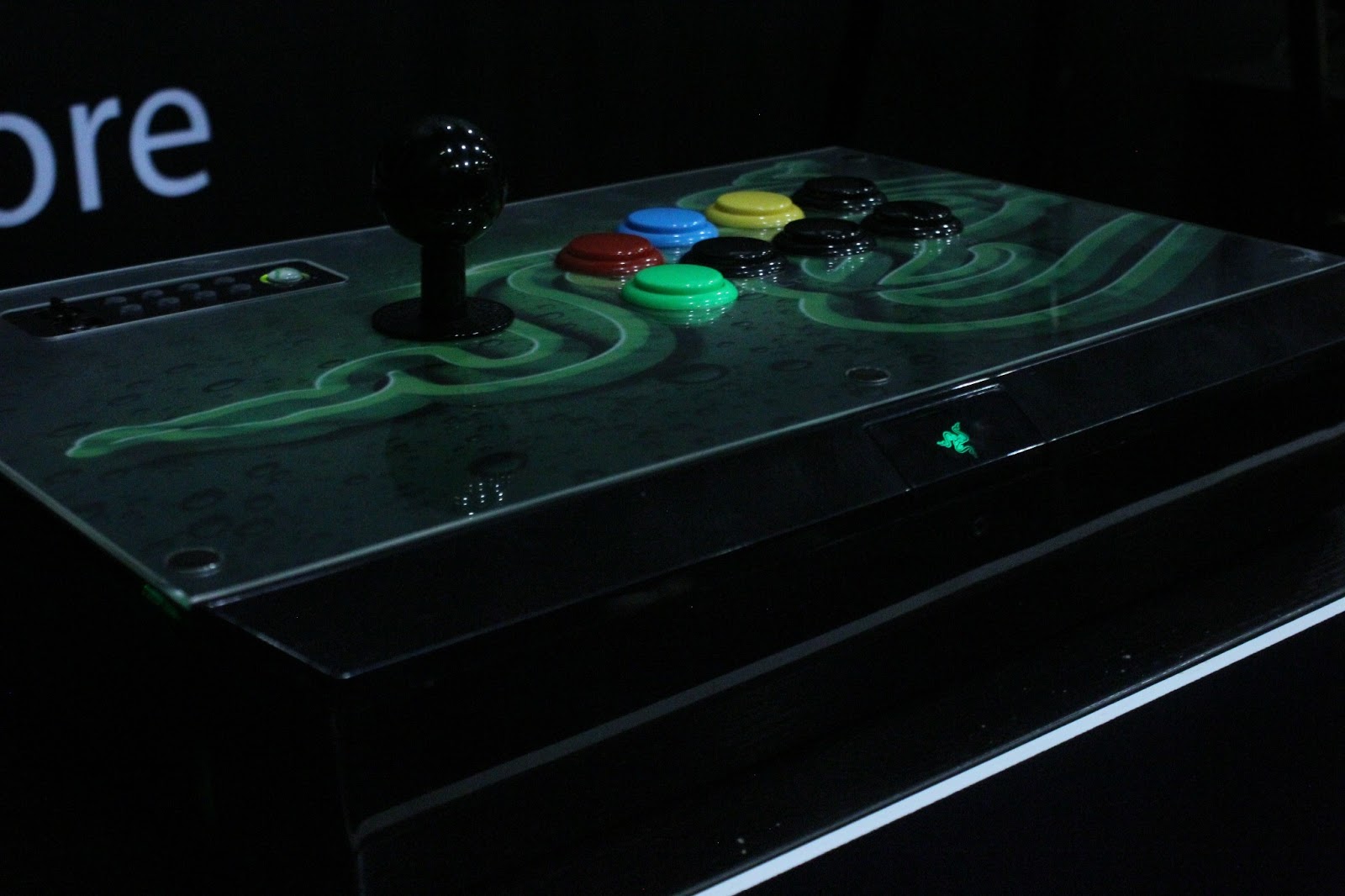 Preview: Hands On With The Razer Atrox Arcade Stick - We Know Gamers ...