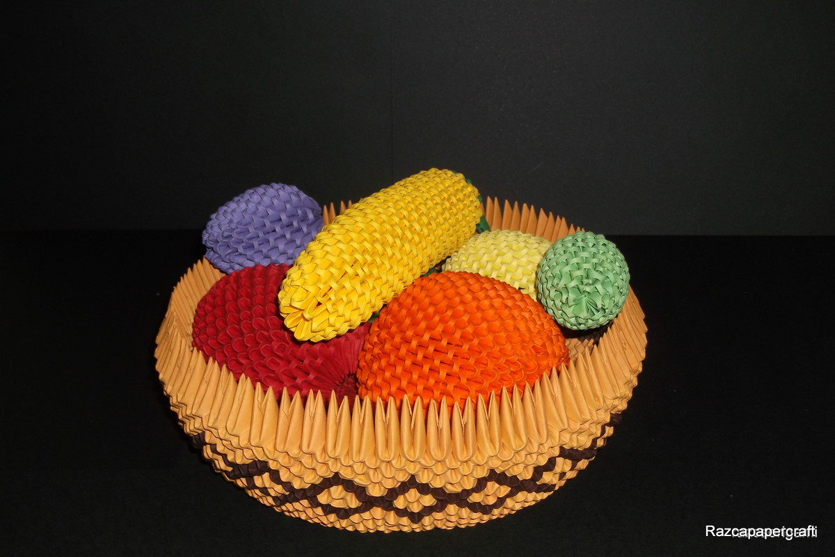 Razcapapercraft 3D Origami fruit basket tutorial