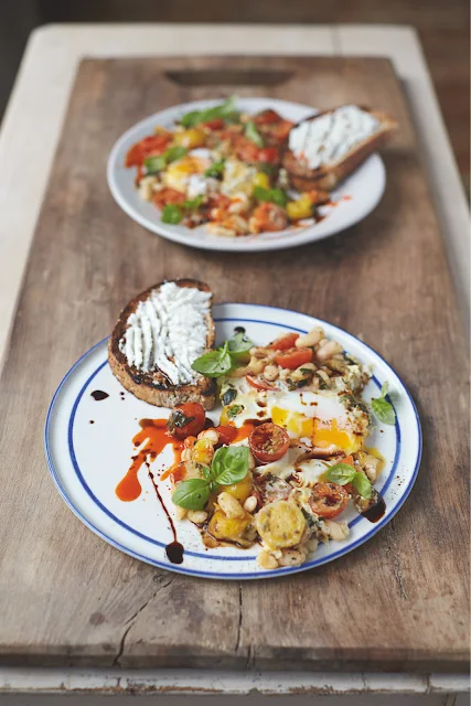 Jamie Oliver's Baked Eggs in Popped Beans and Cherry Tomatoes for the Perfect Vegetarian Breakfast
