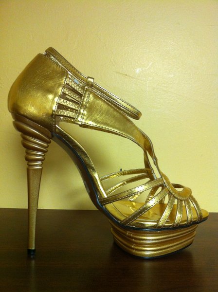 Simple Collections: High Heel Shoes