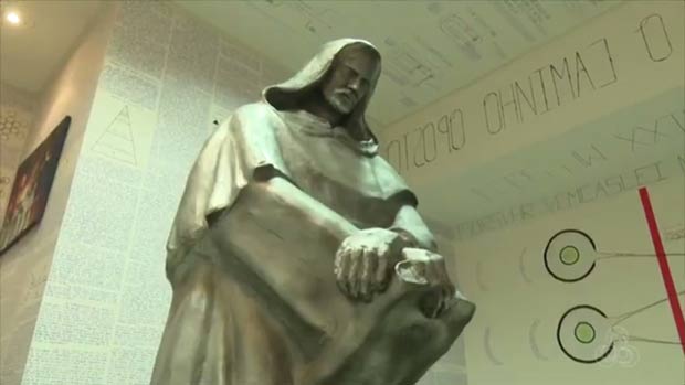 Estátua Giordano Bruno Estátua Giordano Bruno