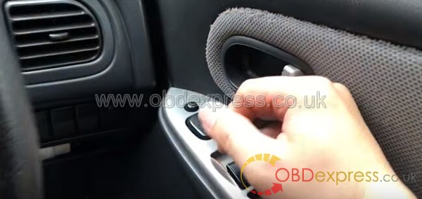 VVDI KEY TOOL Work with Mazda 323 Protege