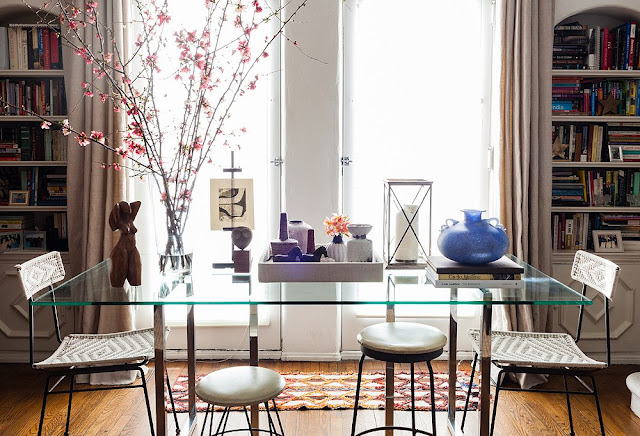 Designer's boho apartment home is a study in 'unstyle' decor - living room 3 BoHoHome.com @bohosusan WendyHaworthInteriors.com