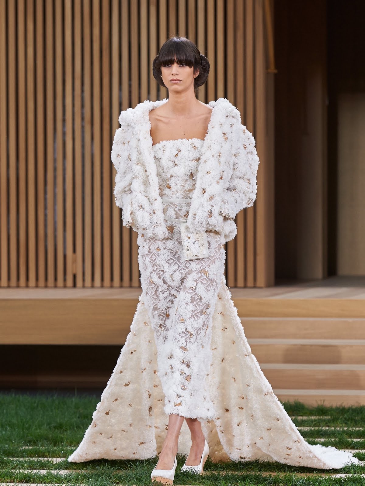 Chanel Haute Couture S/S 2016 | Craft and Couture